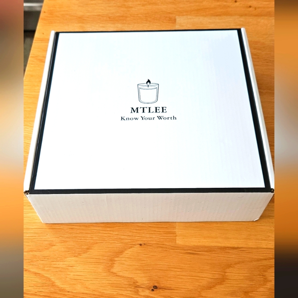 MT. LEE Know Your Worth 9 Piece Scented Mini Candle Set Gift Meditation Spa
